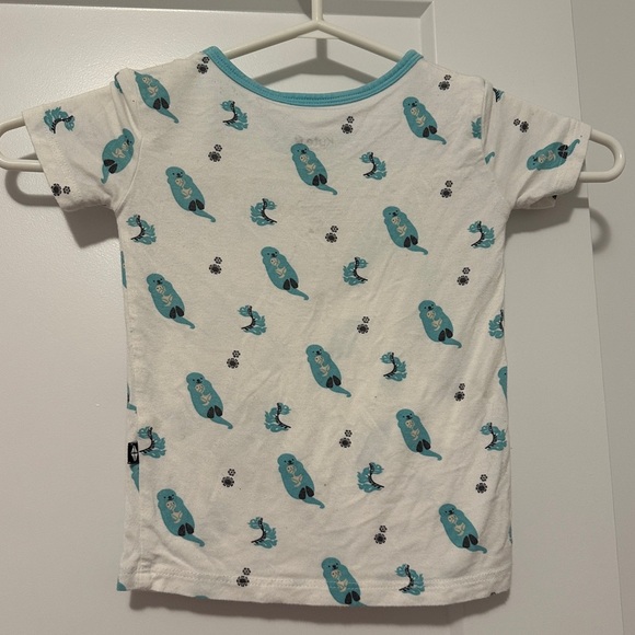 Kyte Baby Retired Cuddle Otter Print Shorts T-shirt Matching Set Size 2T - Picture 4 of 7